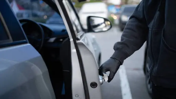 ¡Toma precauciones! La nueva forma de asaltar a automovilistas en CDMX