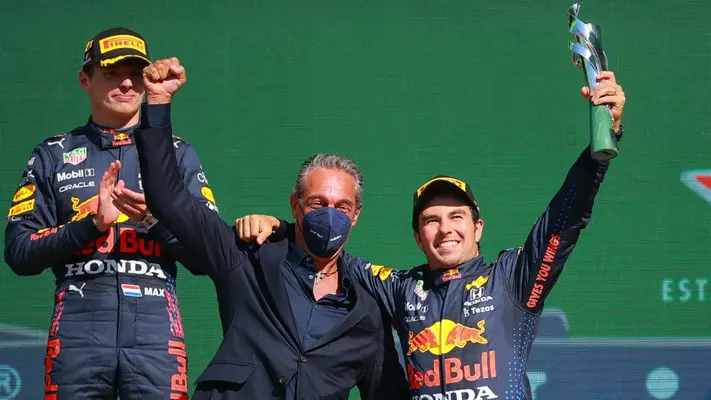 Checo Pérez tendrá varias opciones para regresar a Fórmula 1, aseguró Carlos Slim Domit