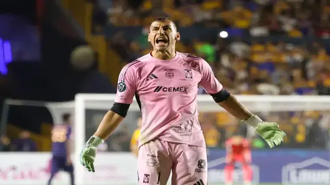 Nahuel Guzmán ya es el jugador con más Clásicos Regios en la historia