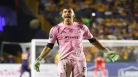 Nahuel Guzmán ya es el jugador con más Clásicos Regios en la historia
