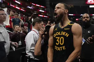 Golden State derrota a Houston Rockets y están en Semifinales de Conferencia