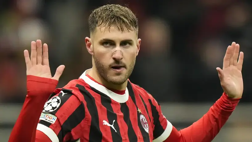 ¿Qué necesita el Milan de Santiago Giménez para clasificar a Champions League?