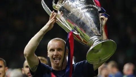 Jérémy Mathieu de ser jugador del Barcelona a terminar trabajando en una tienda