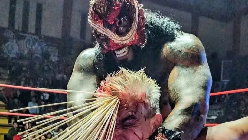 DMT Azul y Joe Líder castigan a Shoker en pelea en la Arena Neza