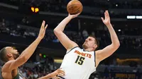 Pese a 61 puntos de Jokic, Wolves superan 140-139 a Nuggets en 2 prórrogas
