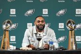 El dos veces campeón del Super Bowl, Brandon Graham, se retira después de 15 temporadas con los Eagles