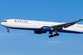 Un vuelo de Delta que se dirigía al aeropuerto JFK declara emergencia y da vuelta sobre el atlántico
