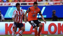 Héctor Herrera sale a desmentir múltiples operaciones en el rostro