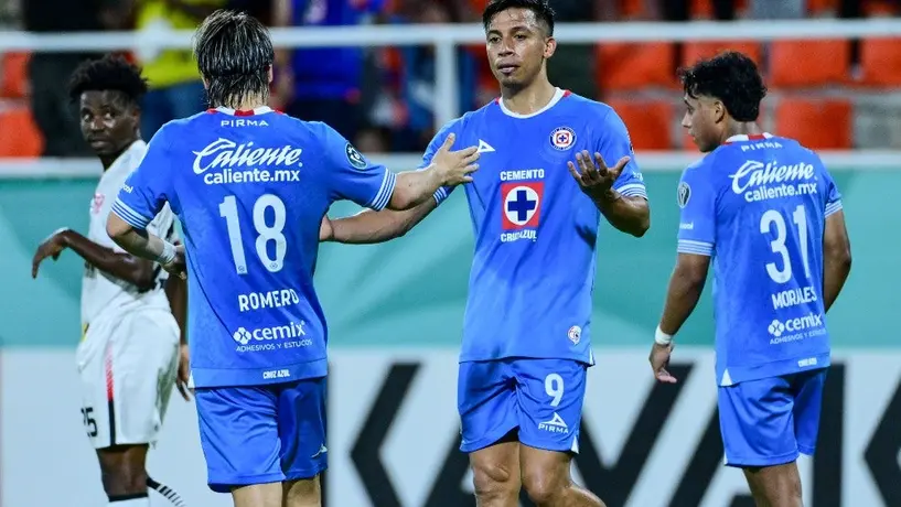 Cruz Azul hace la tarea y vence al Real Hope en la primera ronda de la Concachampions