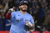 El mexicano Alejandro Kirk brilla y le da la victoria a los Blue Jays sobre Red Sox