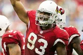 Calais Campbell firma con los Cardenales de Arizona y se prepara para su 18.ª temporada