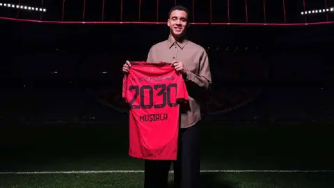 ¡Se queda! Bayern Munich renueva a Jamal Musiala hasta 2030