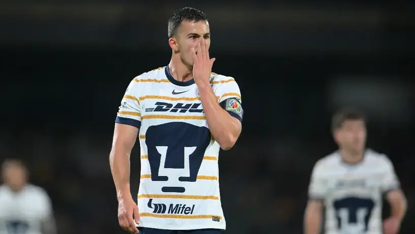 Pablo Bennevendo cumple 100 partidos oficiales con Pumas