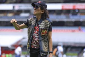 Puebla vs América: Álex Lora será el invitado especial en la jornada 6 del Clausura 2025