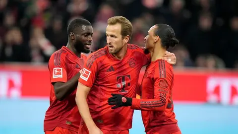 ¿Se los prohibió UEFA? Bayern Munich no usará su uniforme tradicional en Champions League