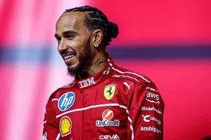 Lewis Hamilton aceptó estar sorprendido al conseguir la Pole Position en China: 'Estoy en shock'