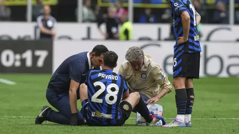 Se encienden las alarmas en Inter de Milán: Pavard se lesiona previo al duelo ante Barcelona