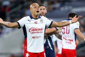 Javier Mier deja en ‘Chicharito’ su continuidad con Chivas