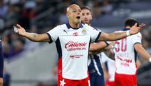 Javier Mier deja en ‘Chicharito’ su continuidad con Chivas