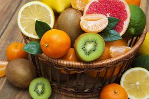 Estas son las frutas que te ayudan a reducir el 20% del riesgo de depresión, según Harvard