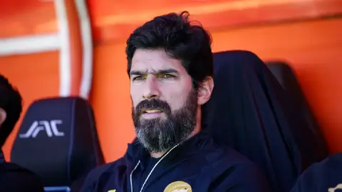 Sebastián Abreu apunta a ser el DT elegido por Xolos
