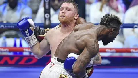 Juan Manuel Márquez critica a Canelo Álvarez por pelea vs Scull:  'Fue tediosa'