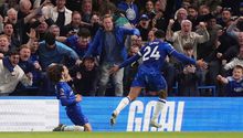 Chelsea hunde al Manchester United con gol de Cucurella