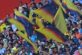 ¡Todos con el Tricampeón! Aficionado del América hace sorpresiva aparición en el EDC