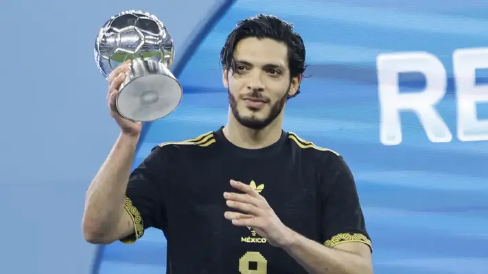 Fabio Silva expresa su felicidad por el momento que vive Raúl Jiménez tras su lesión de cráneo
