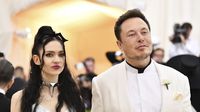 Grimes le pide a Elon Musk que responda sus mensajes para atender la salud de su hijo