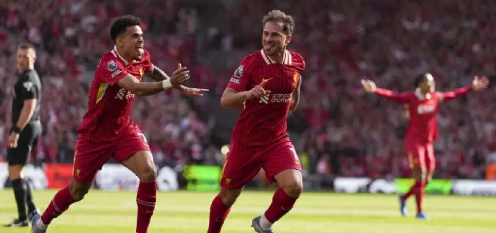 Mac Allister en festejo de gol con Liverpool l AP
