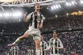 Juventus vence por la mínima al Genoa de Johan Vásquez