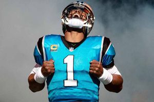 Cam Newton se lanza en contra de Carolina: 'Un vestuario lleno de perdedores'
