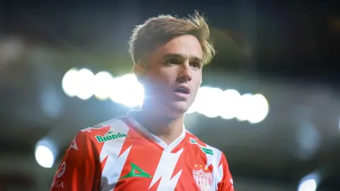 Oficial: Necaxa hace válida la opción de compra por Agustín Palavecino