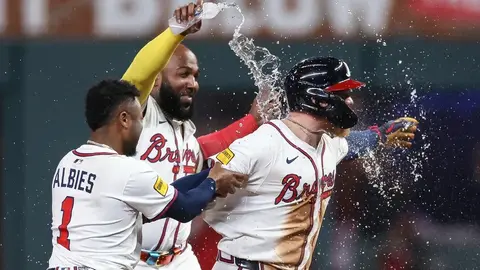 Alex Verdugo, pelotero mexicano, impulsa victoria de los Bravos de Atlanta