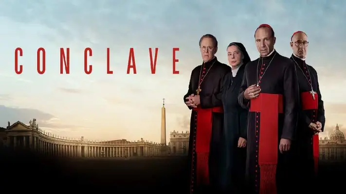 Cardenales ven la película Cónclave antes de votar por el nuevo Papa