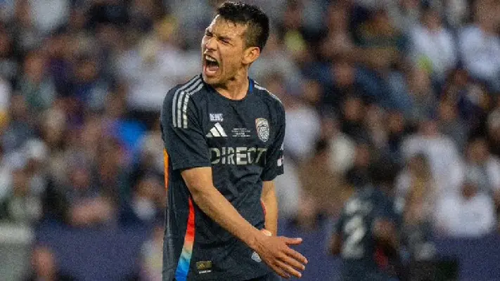 Chucky Lozano pone en riesgo su presencia en Selección Mexicana tras lesión