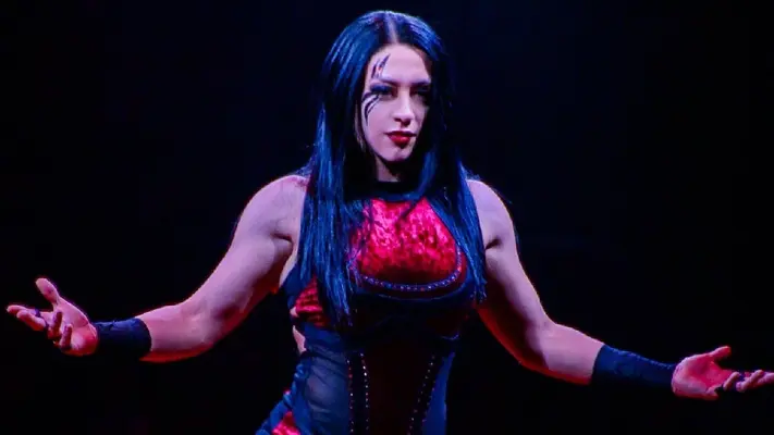 Stephanie Vaquer se corona con su primer título en la WWE