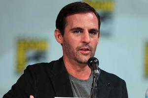 Murió Roberto Orci, guionista y productor mexicano de ‘Star Trek’, ‘Transformers’ y ‘Hawaii Five-0’