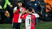 Stephano Carrillo debuta oficialmente con Feyenoord