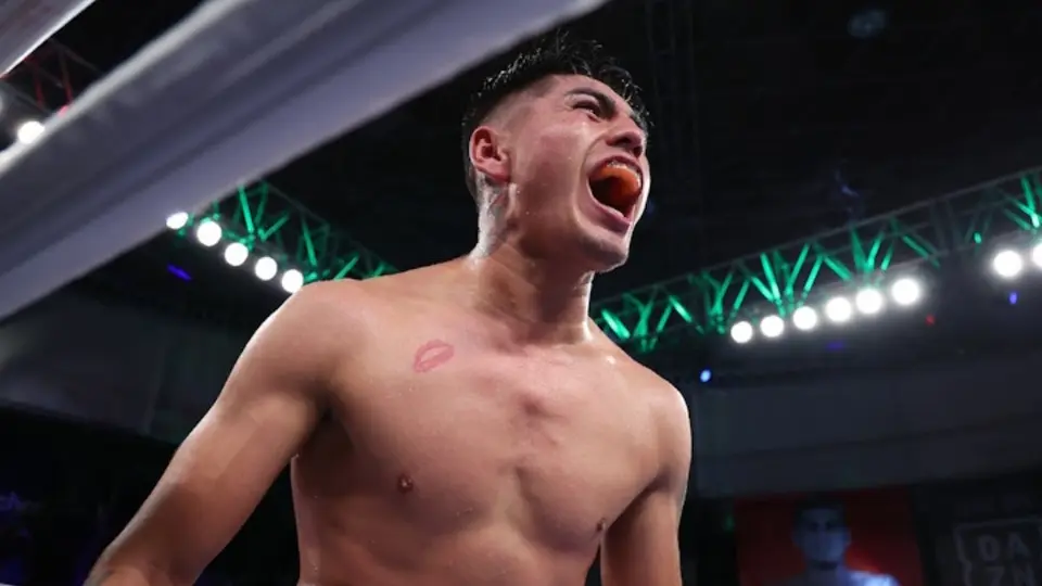Tashiro Fierro desprecia la pegada del 'Pitbull' Cruz: "No pega lo que la gente dice"