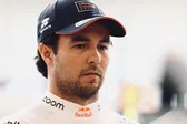 Checo Pérez revela que ha platicado con varios equipos para volver a la F1 en 2026