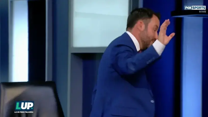 Fernando Cevallos no soporta victoria de América y se va de La Última Palabra En Vivo