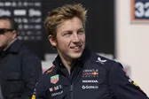 Helmut Marko destaca diferencia entre Checo Pérez y Liam Lawson: 'Es mucho más entusiasta'