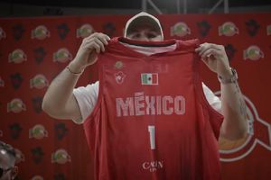 Carín León es nuevo patrocinador de la Selección Mexicana de Basquetbol