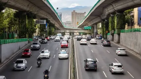 Hoy No Circula: ¿Qué autos NO circulan el martes 8 de abril de 2025 en CDMX y EDOMEX?