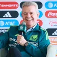 Javier Aguirre sobre el nivel de Santiago Giménez y Raúl Jiménez: “Bendito problema”