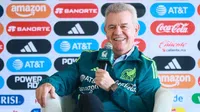 Javier Aguirre sobre el nivel de Santiago Giménez y Raúl Jiménez: “Bendito problema”
