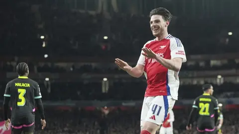 ¡De tramite! Arsenal empata con PSV y avanza a Cuartos de Final de la Champions League