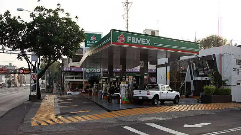 ¡No más gasolinazos! Litro de gasolina no costará más de $24.00 pesos por los próximos seis meses